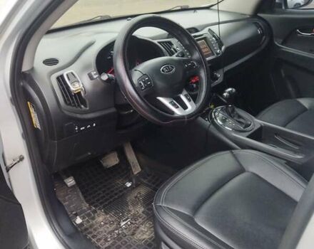 Серый Киа Sportage, объемом двигателя 2 л и пробегом 200 тыс. км за 13000 $, фото 12 на Automoto.ua
