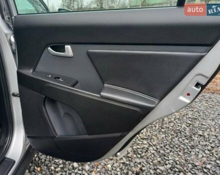 Серый Киа Sportage, объемом двигателя 1.7 л и пробегом 224 тыс. км за 11900 $, фото 38 на Automoto.ua