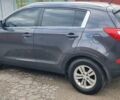 Серый Киа Sportage, объемом двигателя 1.7 л и пробегом 300 тыс. км за 11900 $, фото 2 на Automoto.ua