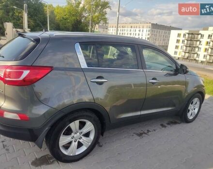 Серый Киа Sportage, объемом двигателя 2 л и пробегом 182 тыс. км за 14650 $, фото 3 на Automoto.ua