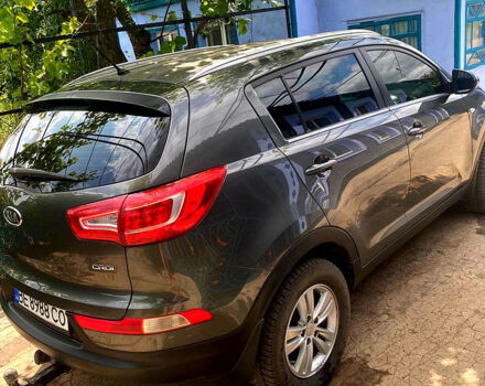 Серый Киа Sportage, объемом двигателя 1.7 л и пробегом 200 тыс. км за 12000 $, фото 2 на Automoto.ua