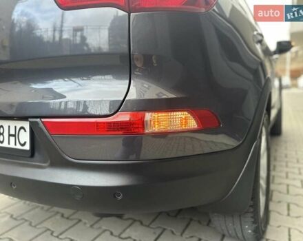 Сірий Кіа Sportage, об'ємом двигуна 2 л та пробігом 185 тис. км за 13399 $, фото 55 на Automoto.ua