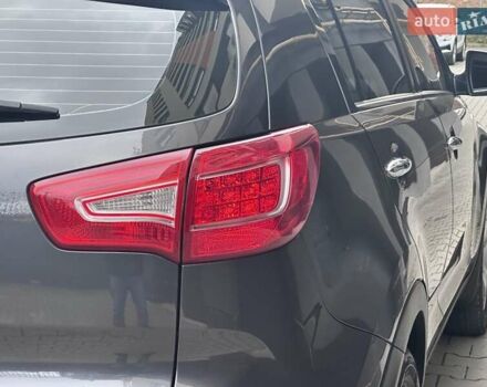 Сірий Кіа Sportage, об'ємом двигуна 2 л та пробігом 185 тис. км за 13399 $, фото 88 на Automoto.ua