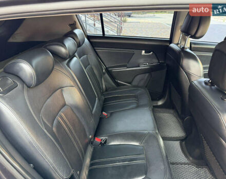 Серый Киа Sportage, объемом двигателя 2 л и пробегом 166 тыс. км за 15999 $, фото 13 на Automoto.ua
