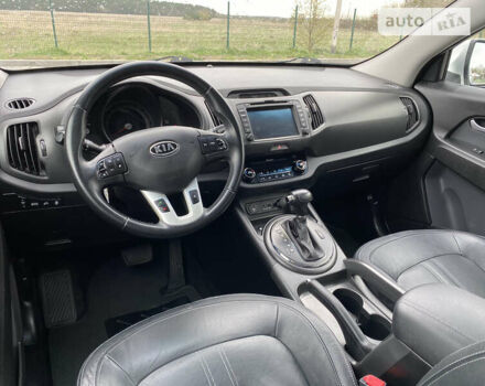 Сірий Кіа Sportage, об'ємом двигуна 2 л та пробігом 224 тис. км за 14700 $, фото 26 на Automoto.ua