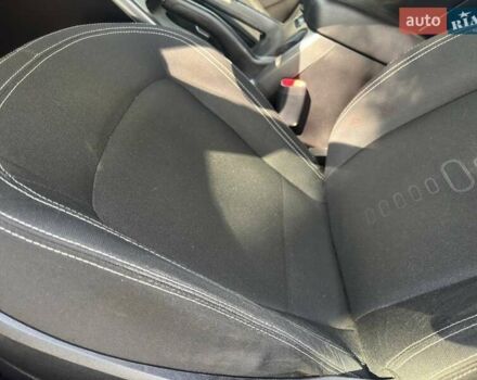 Сірий Кіа Sportage, об'ємом двигуна 2 л та пробігом 142 тис. км за 11450 $, фото 25 на Automoto.ua