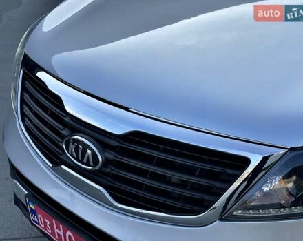 Серый Киа Sportage, объемом двигателя 2 л и пробегом 246 тыс. км за 12999 $, фото 11 на Automoto.ua