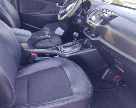 Серый Киа Sportage, объемом двигателя 2 л и пробегом 182 тыс. км за 14650 $, фото 9 на Automoto.ua