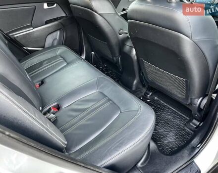Серый Киа Sportage, объемом двигателя 2 л и пробегом 246 тыс. км за 12999 $, фото 76 на Automoto.ua