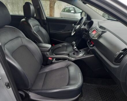 Серый Киа Sportage, объемом двигателя 1.7 л и пробегом 227 тыс. км за 11999 $, фото 15 на Automoto.ua