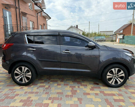 Серый Киа Sportage, объемом двигателя 2 л и пробегом 166 тыс. км за 15999 $, фото 5 на Automoto.ua