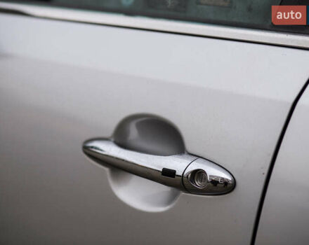 Серый Киа Sportage, объемом двигателя 2 л и пробегом 245 тыс. км за 14500 $, фото 8 на Automoto.ua