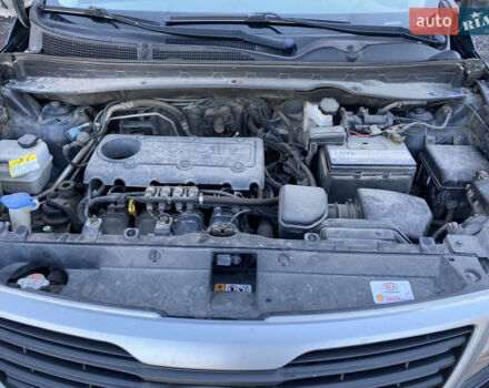 Серый Киа Sportage, объемом двигателя 2 л и пробегом 174 тыс. км за 13500 $, фото 9 на Automoto.ua