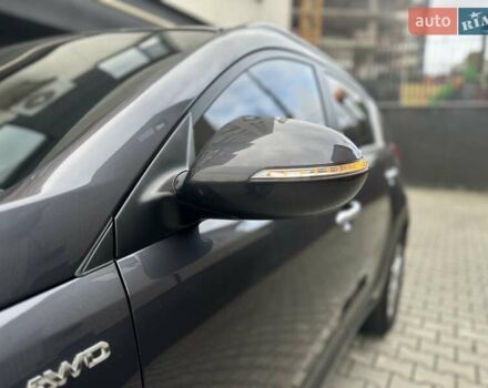 Сірий Кіа Sportage, об'ємом двигуна 2 л та пробігом 185 тис. км за 13399 $, фото 61 на Automoto.ua
