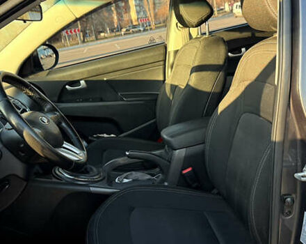 Серый Киа Sportage, объемом двигателя 1.69 л и пробегом 115 тыс. км за 12500 $, фото 10 на Automoto.ua