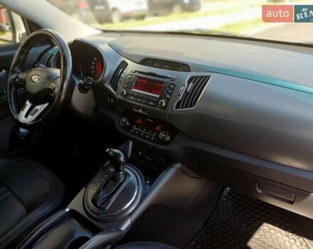 Серый Киа Sportage, объемом двигателя 2 л и пробегом 74 тыс. км за 15999 $, фото 22 на Automoto.ua