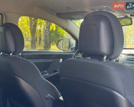 Сірий Кіа Sportage, об'ємом двигуна 2 л та пробігом 142 тис. км за 11450 $, фото 37 на Automoto.ua