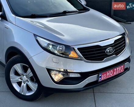 Серый Киа Sportage, объемом двигателя 2 л и пробегом 246 тыс. км за 12999 $, фото 24 на Automoto.ua