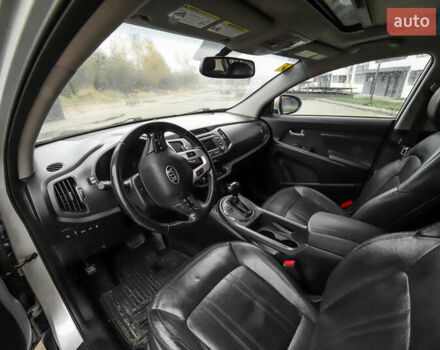 Серый Киа Sportage, объемом двигателя 2 л и пробегом 245 тыс. км за 14500 $, фото 14 на Automoto.ua
