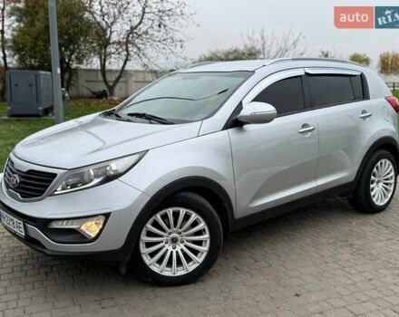 Серый Киа Sportage, объемом двигателя 2 л и пробегом 198 тыс. км за 13600 $, фото 2 на Automoto.ua