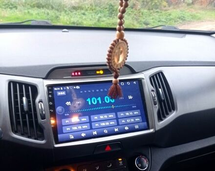 Серый Киа Sportage, объемом двигателя 1.7 л и пробегом 151 тыс. км за 11000 $, фото 3 на Automoto.ua