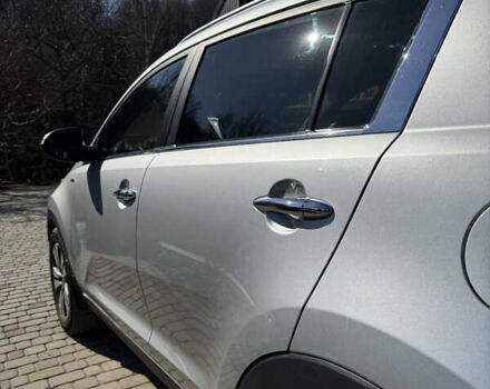 Сірий Кіа Sportage, об'ємом двигуна 2 л та пробігом 258 тис. км за 14800 $, фото 11 на Automoto.ua