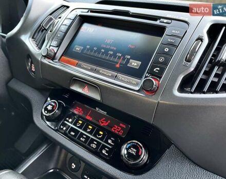 Серый Киа Sportage, объемом двигателя 2 л и пробегом 246 тыс. км за 12999 $, фото 69 на Automoto.ua