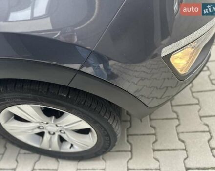 Сірий Кіа Sportage, об'ємом двигуна 2 л та пробігом 185 тис. км за 13399 $, фото 57 на Automoto.ua