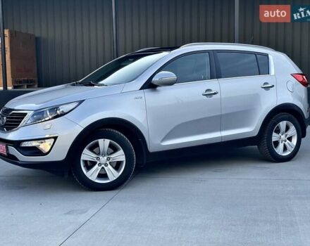 Серый Киа Sportage, объемом двигателя 2 л и пробегом 246 тыс. км за 12999 $, фото 5 на Automoto.ua