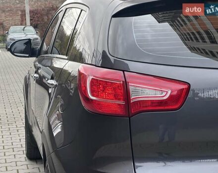 Сірий Кіа Sportage, об'ємом двигуна 2 л та пробігом 185 тис. км за 13399 $, фото 89 на Automoto.ua