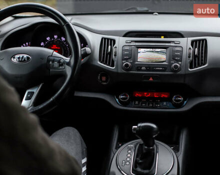 Серый Киа Sportage, объемом двигателя 2 л и пробегом 245 тыс. км за 14500 $, фото 20 на Automoto.ua