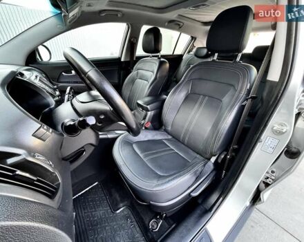 Серый Киа Sportage, объемом двигателя 2 л и пробегом 246 тыс. км за 12999 $, фото 55 на Automoto.ua