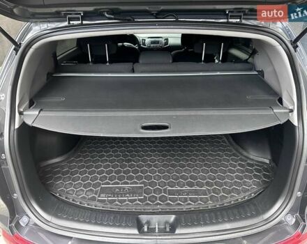 Сірий Кіа Sportage, об'ємом двигуна 2 л та пробігом 185 тис. км за 13399 $, фото 67 на Automoto.ua