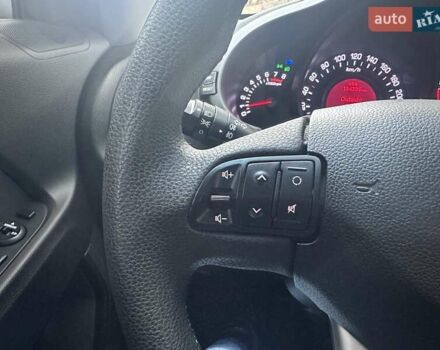 Сірий Кіа Sportage, об'ємом двигуна 2 л та пробігом 185 тис. км за 13399 $, фото 51 на Automoto.ua