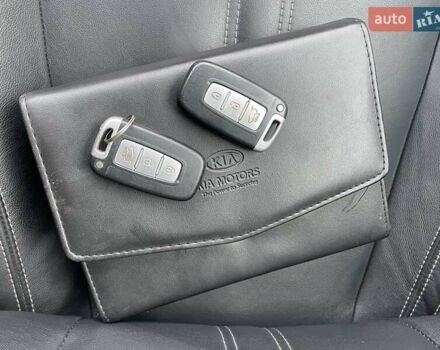 Серый Киа Sportage, объемом двигателя 2 л и пробегом 246 тыс. км за 12999 $, фото 94 на Automoto.ua