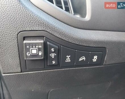 Сірий Кіа Sportage, об'ємом двигуна 2 л та пробігом 230 тис. км за 12400 $, фото 26 на Automoto.ua