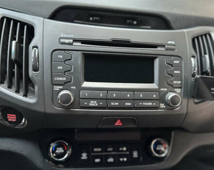 Серый Киа Sportage, объемом двигателя 1.98 л и пробегом 265 тыс. км за 13800 $, фото 17 на Automoto.ua