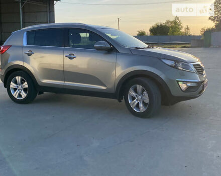 Серый Киа Sportage, объемом двигателя 1.7 л и пробегом 101 тыс. км за 12990 $, фото 222 на Automoto.ua