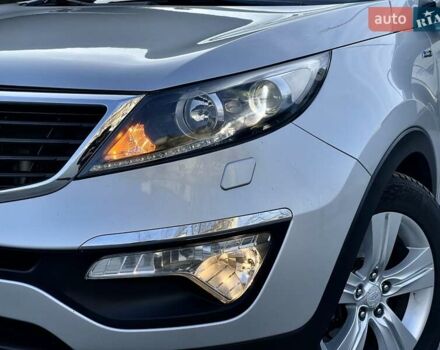 Серый Киа Sportage, объемом двигателя 2 л и пробегом 246 тыс. км за 12999 $, фото 12 на Automoto.ua
