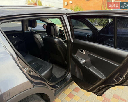 Серый Киа Sportage, объемом двигателя 2 л и пробегом 166 тыс. км за 15999 $, фото 12 на Automoto.ua