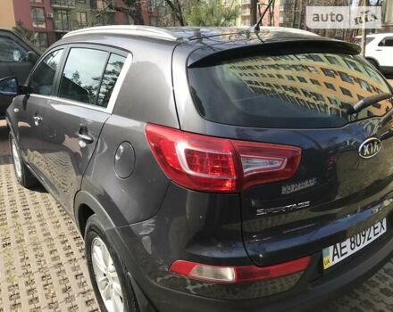 Сірий Кіа Sportage, об'ємом двигуна 1.7 л та пробігом 261 тис. км за 12299 $, фото 5 на Automoto.ua