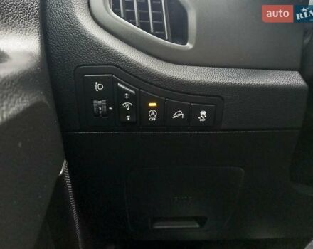 Серый Киа Sportage, объемом двигателя 1.7 л и пробегом 224 тыс. км за 11900 $, фото 3 на Automoto.ua