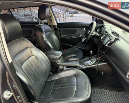 Серый Киа Sportage, объемом двигателя 2 л и пробегом 166 тыс. км за 15999 $, фото 14 на Automoto.ua