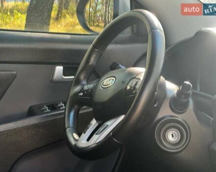 Сірий Кіа Sportage, об'ємом двигуна 2 л та пробігом 142 тис. км за 11450 $, фото 41 на Automoto.ua