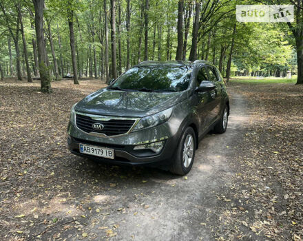 Серый Киа Sportage, объемом двигателя 1.7 л и пробегом 243 тыс. км за 12400 $, фото 7 на Automoto.ua