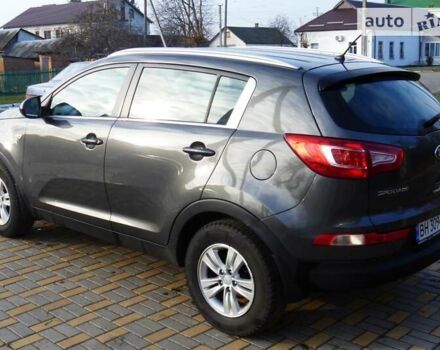 Серый Киа Sportage, объемом двигателя 1.7 л и пробегом 206 тыс. км за 11999 $, фото 3 на Automoto.ua