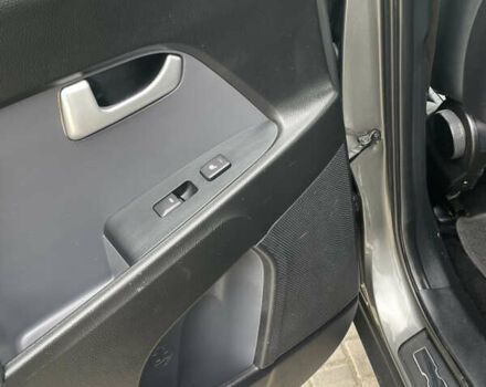 Сірий Кіа Sportage, об'ємом двигуна 1.7 л та пробігом 159 тис. км за 12950 $, фото 29 на Automoto.ua