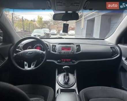 Сірий Кіа Sportage, об'ємом двигуна 2 л та пробігом 185 тис. км за 13399 $, фото 45 на Automoto.ua
