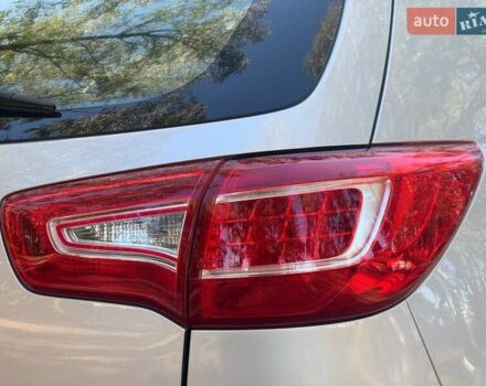 Сірий Кіа Sportage, об'ємом двигуна 2 л та пробігом 142 тис. км за 11450 $, фото 16 на Automoto.ua