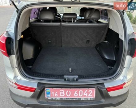 Сірий Кіа Sportage, об'ємом двигуна 2 л та пробігом 186 тис. км за 13500 $, фото 8 на Automoto.ua